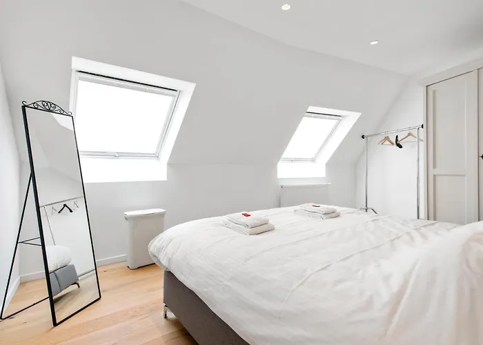 Exclusive Penthouse In Appartamento Gand